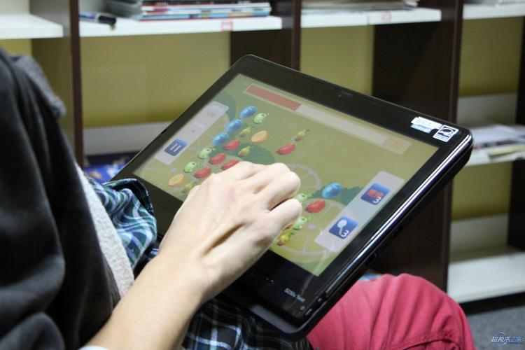 ThinkPad S230u Twist平板超极本首测 旋转屏商务先锋